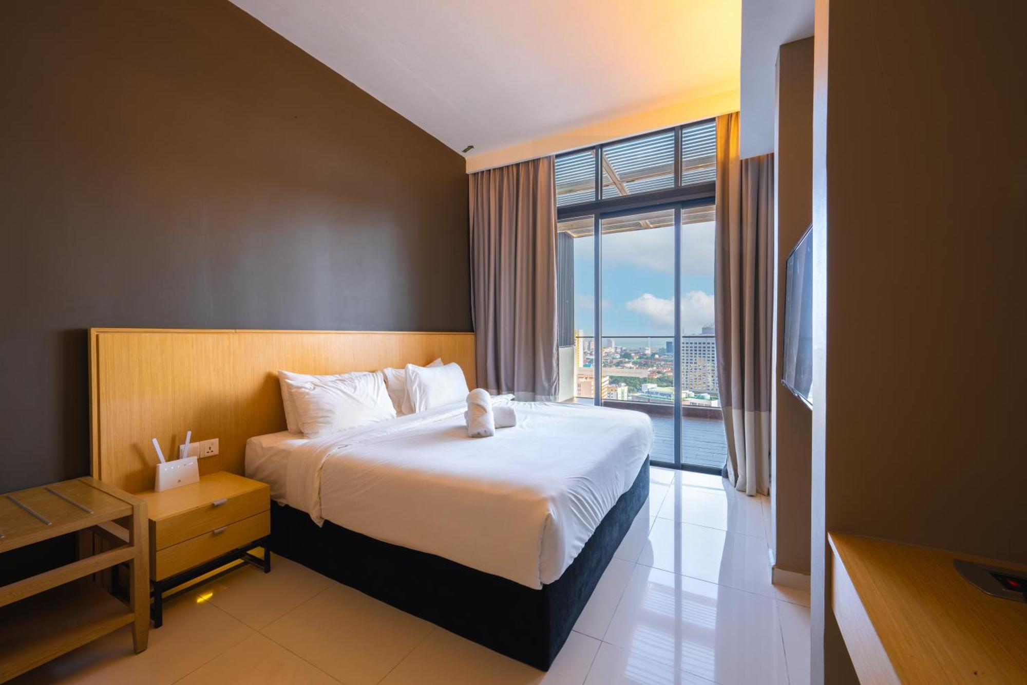 Greystone 99 Suites Malacca エクステリア 写真