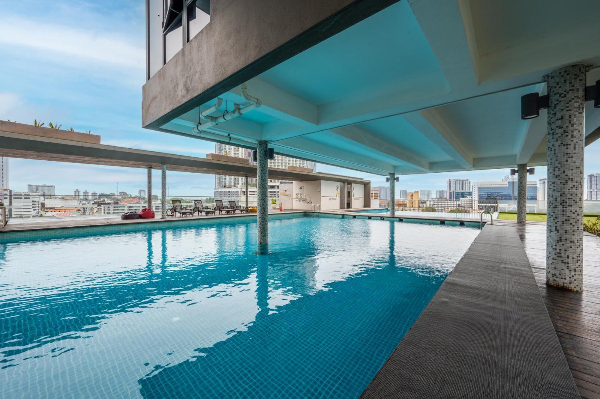 Greystone 99 Suites Malacca エクステリア 写真
